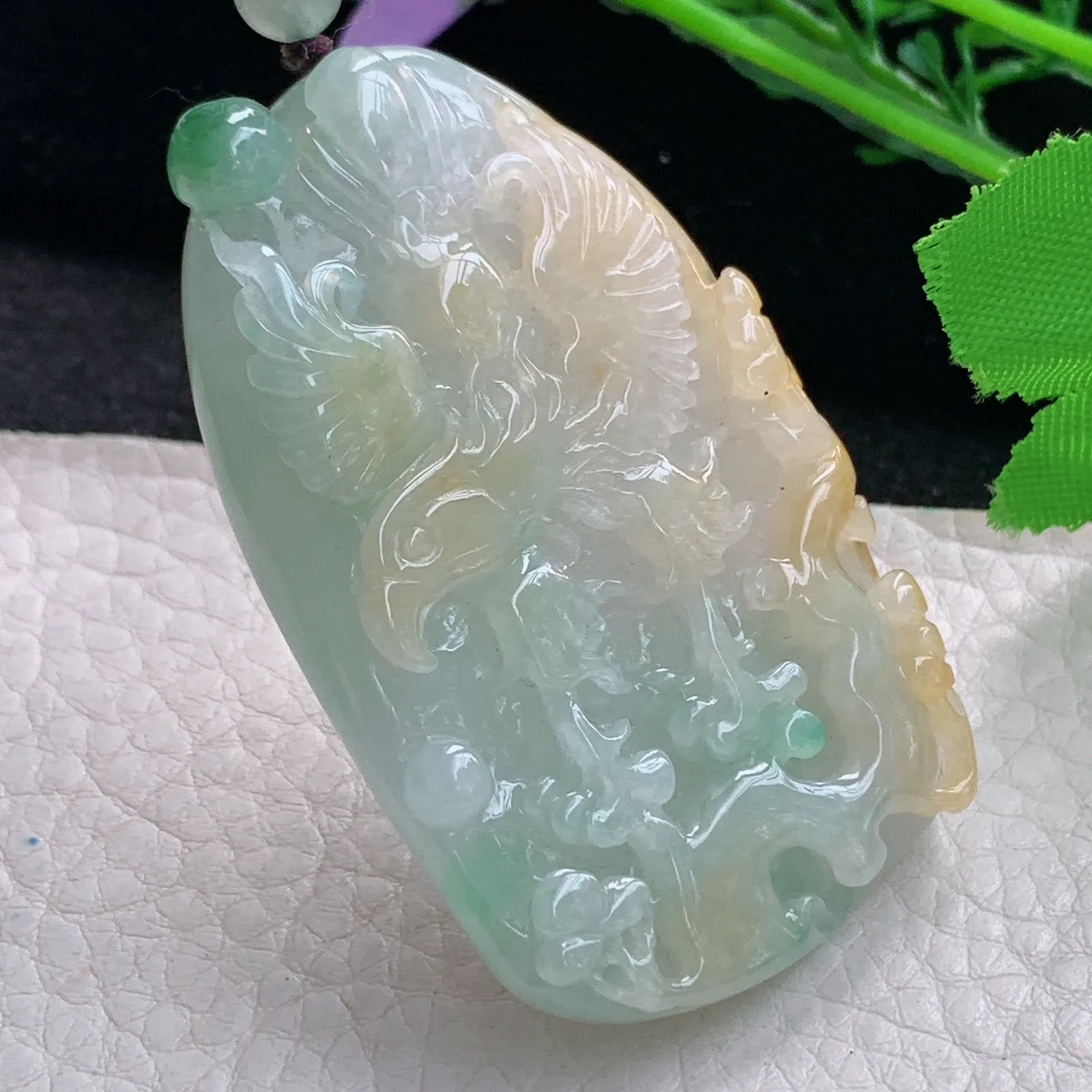 zen自然光58.6*37.8*9.9天然缅甸翡翠三彩大展鸿图玉吊坠 毛衣坠