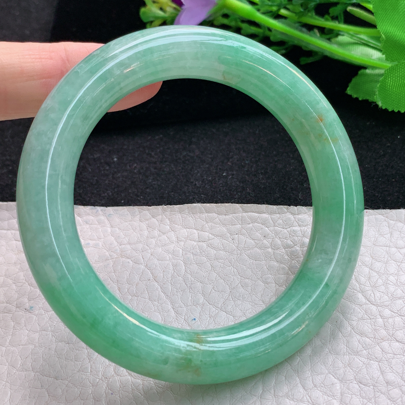 cc自然光56.5*12*11.3美人镯 天然缅甸翡翠胶感满绿圆条玉手镯 珠宝玉手环