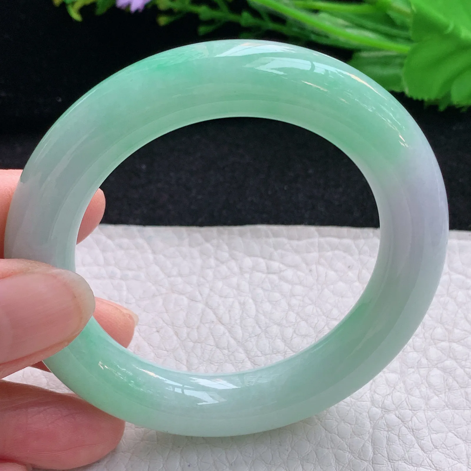 ss小圈口51*11胖圆镯 翡翠a货玉手镯春带彩圆条珠宝玉手环 美人镯