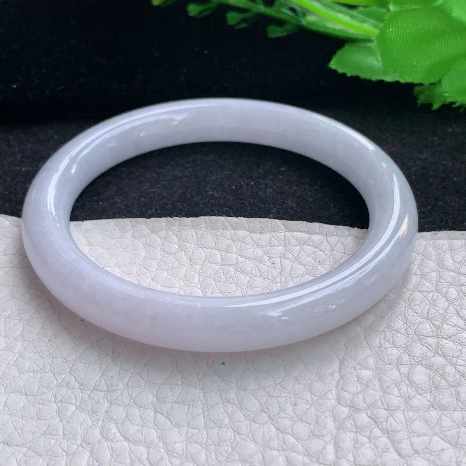 ss自然光55*8.9*8.8叮当镯 翡翠a货玉手镯水润白月光圆条珠宝玉手环