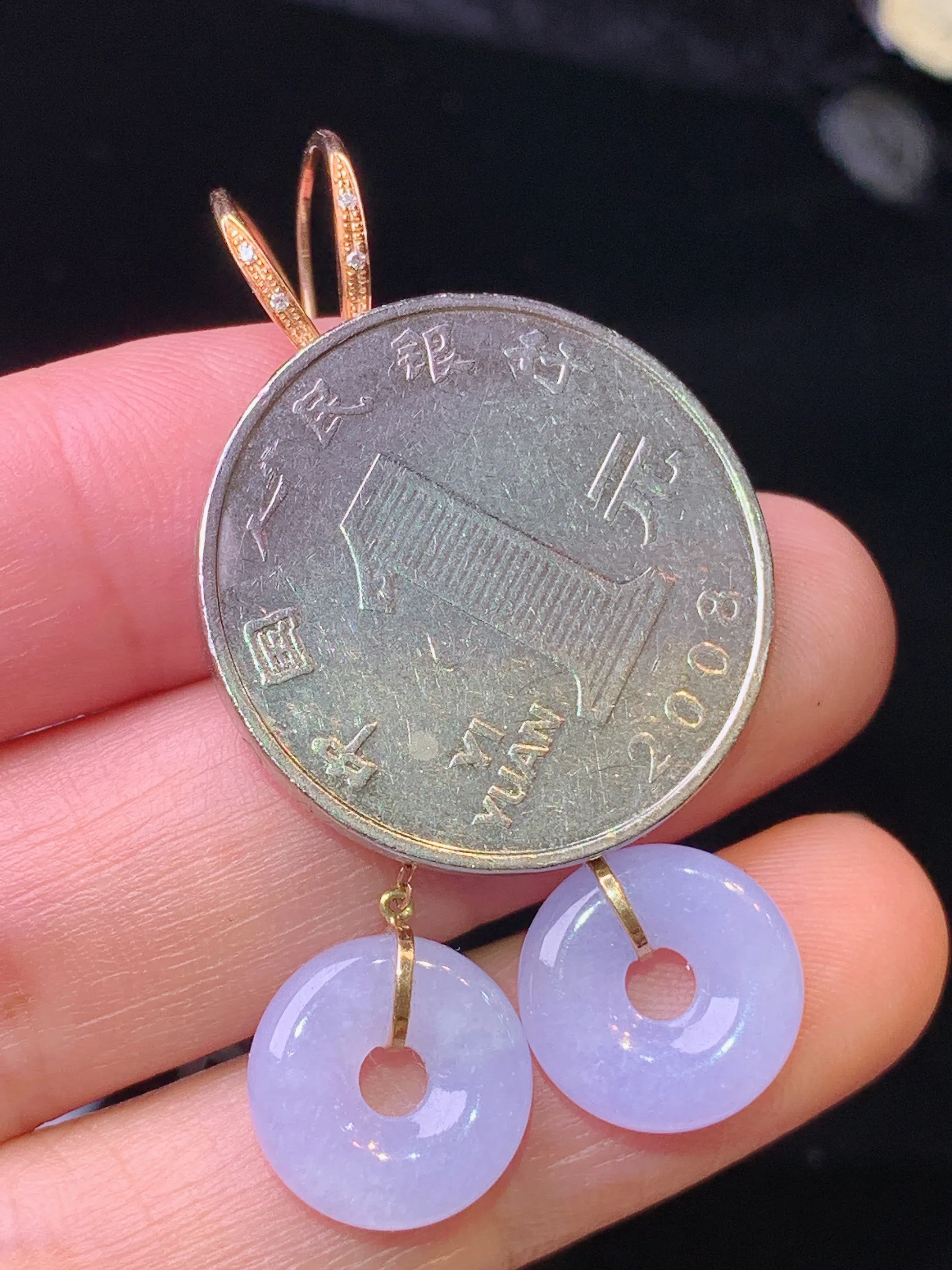 18k金钻镶嵌紫罗兰平安环耳坠 玉质细腻 水润亮眼 色泽艳丽 整体尺寸48*12*3.5