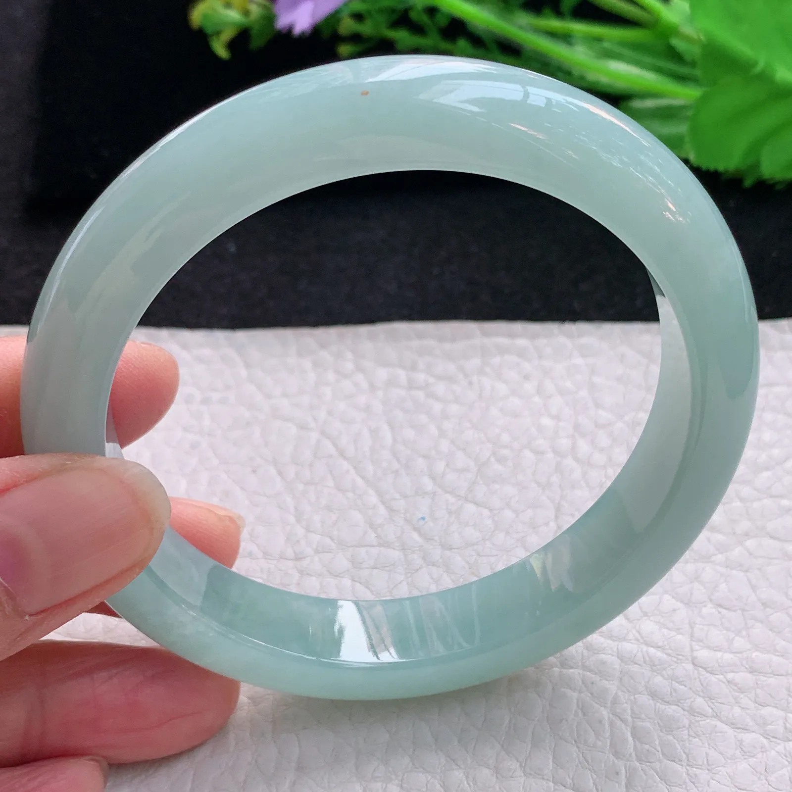 z大圈口62*12.5*9平安镯 天然缅甸翡翠冰晴底宽边玉手镯 珠宝玉手环