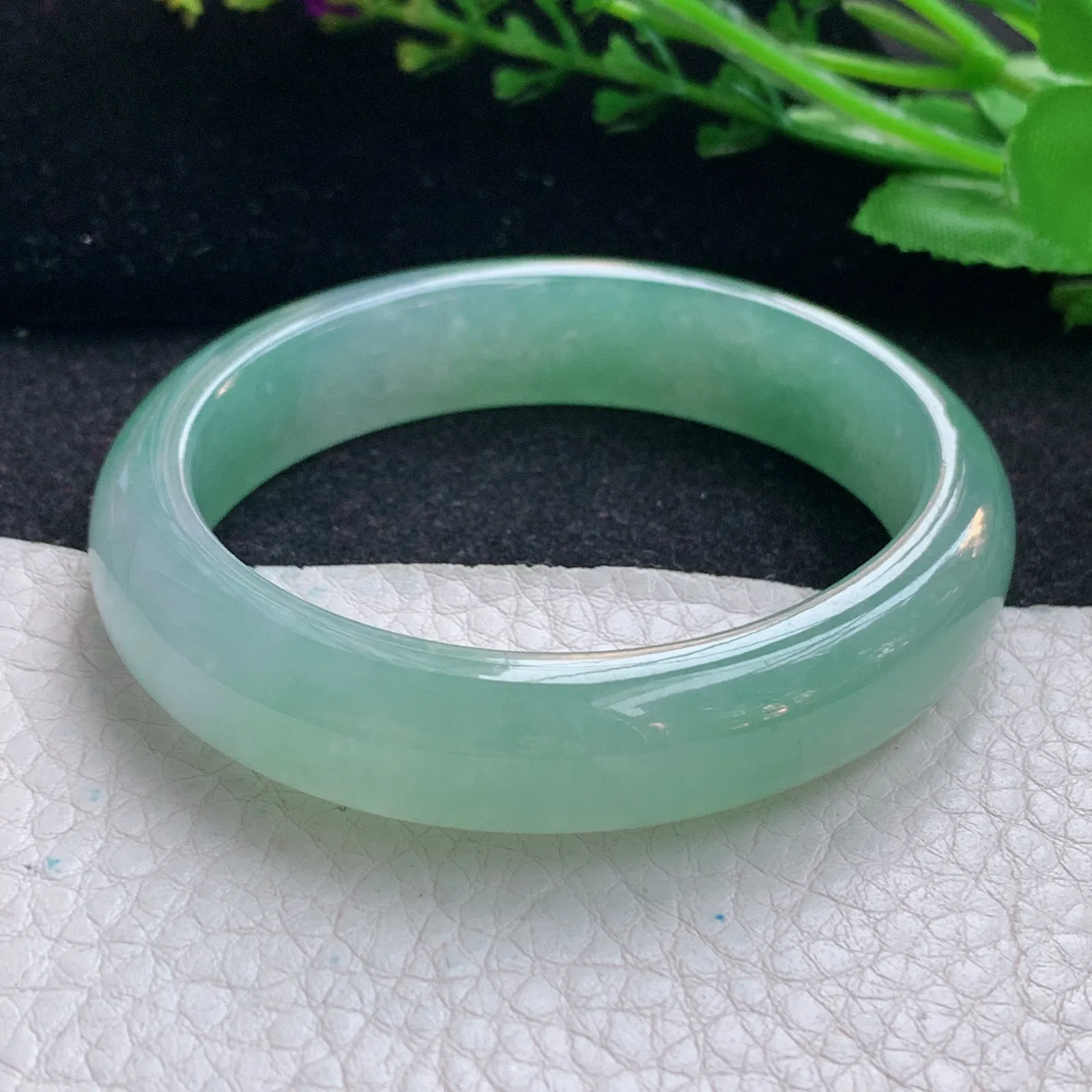 ss自然光56.8*48*12.2*7.8贵妃镯 翡翠a货玉手镯冰晴蛋形宽边珠宝玉手环