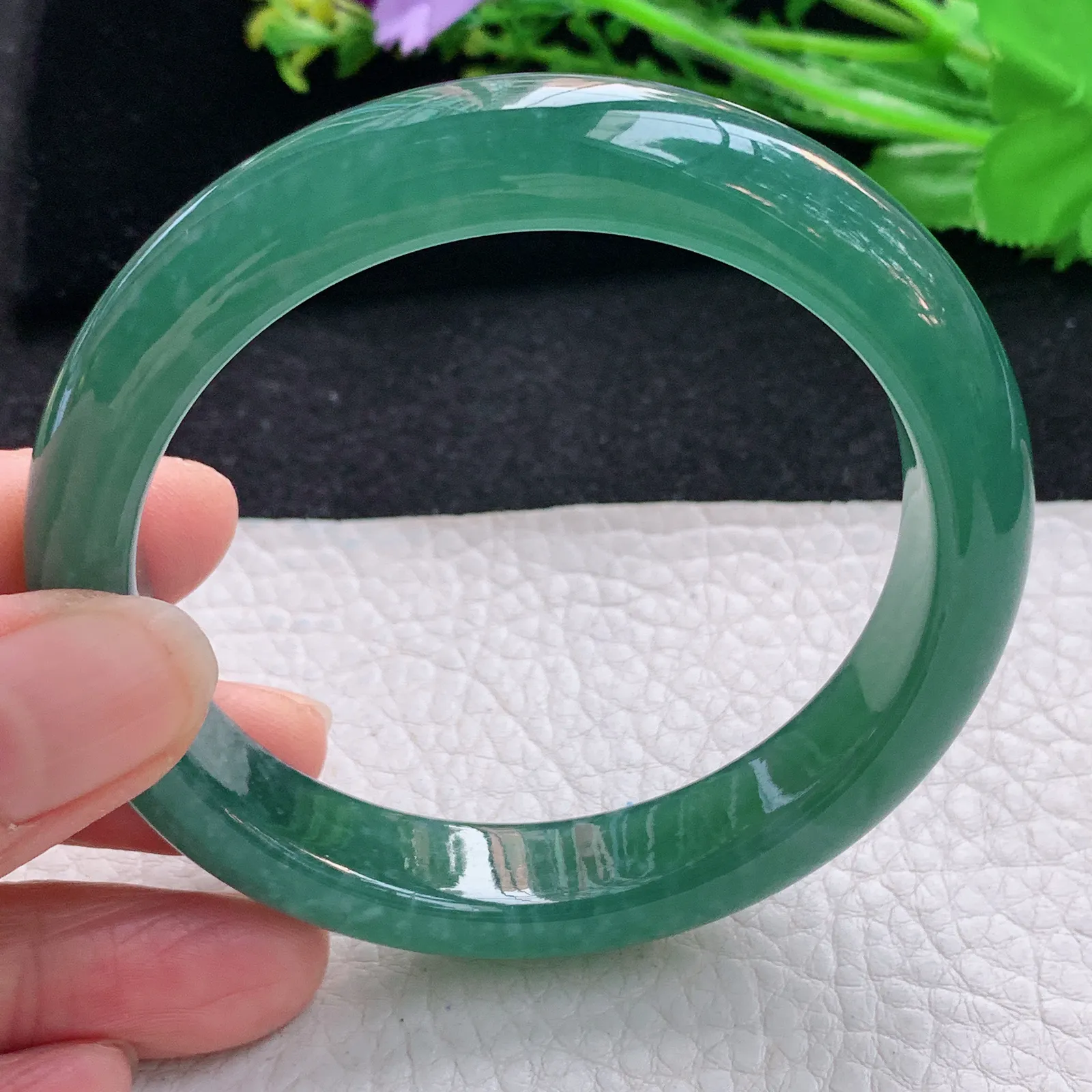 nr自然光59*12*8.8平安镯 翡翠冰润湖水绿宽边玉手镯 珠宝玉手环