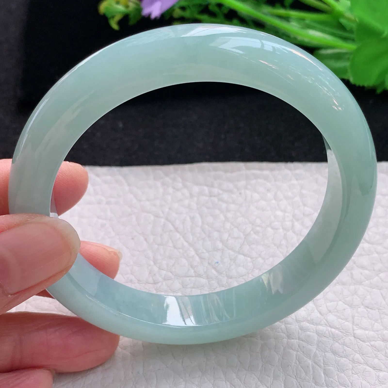 z大圈口62*12.5*9平安镯 天然缅甸翡翠冰晴底宽边玉手镯 珠宝玉手环