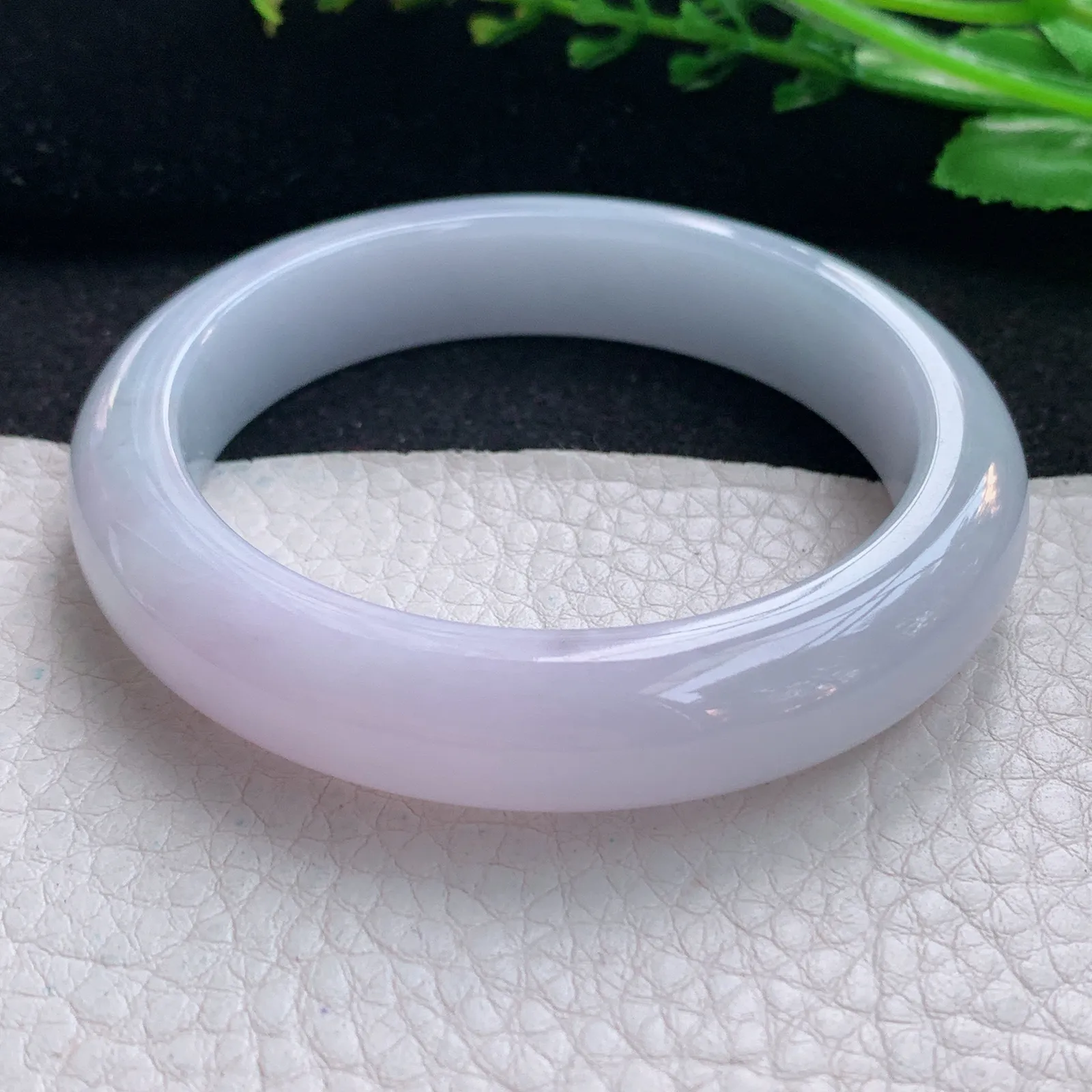 z自然光54.5*12.2*8.6平安镯 天然缅甸翡翠淡紫底宽边玉手镯 珠宝玉手环