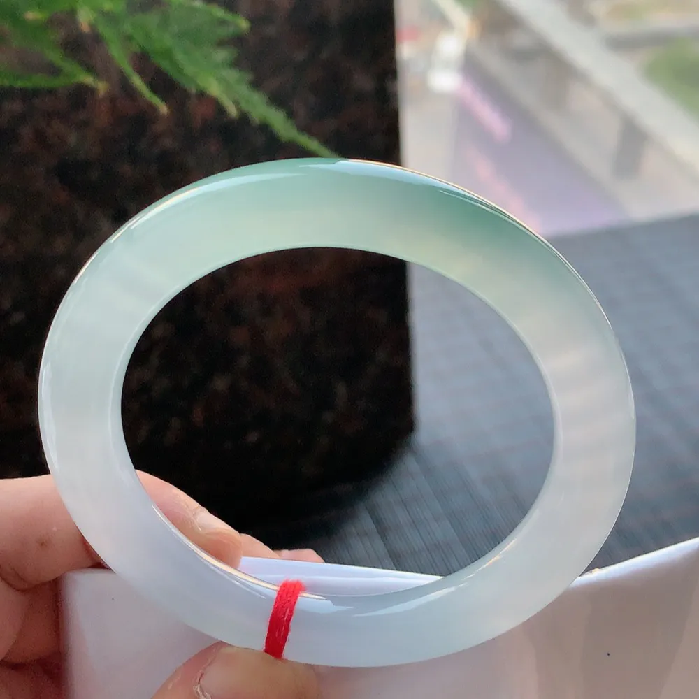 圆条冰玻绿 无瑕 尺寸:59.3/10.5 种色兼备