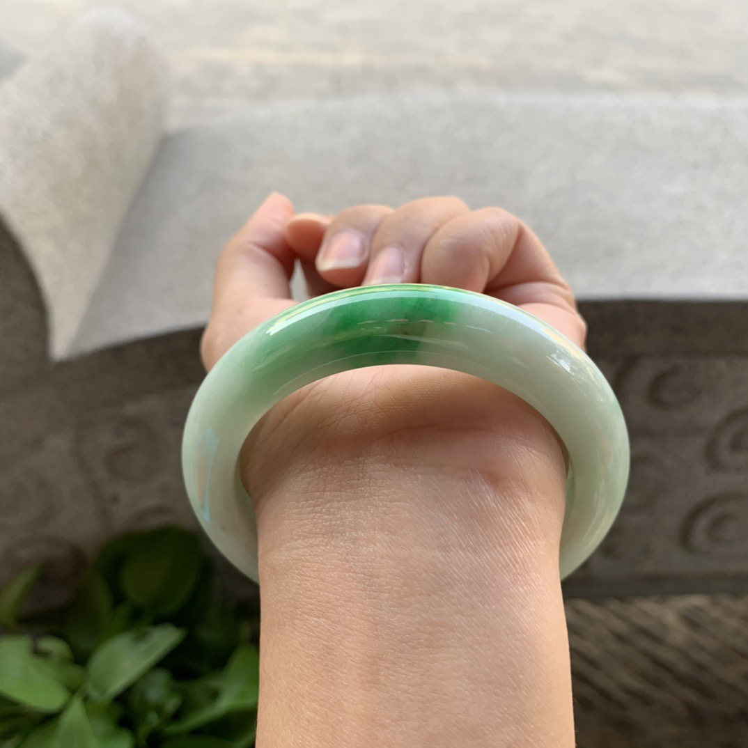 圈口 57.6-12.9-9.9【飘辣绿正圈手镯】正圈57 58可戴
