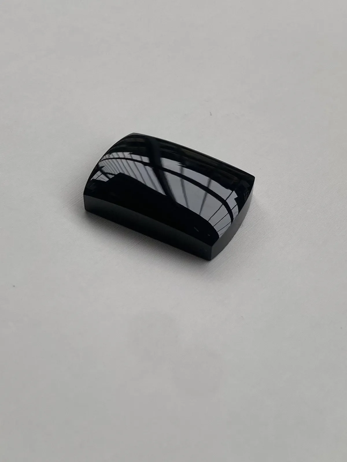 墨翠【马鞍戒面】细腻干净，黑度好、性价比高，雕工精湛，打灯透绿‘