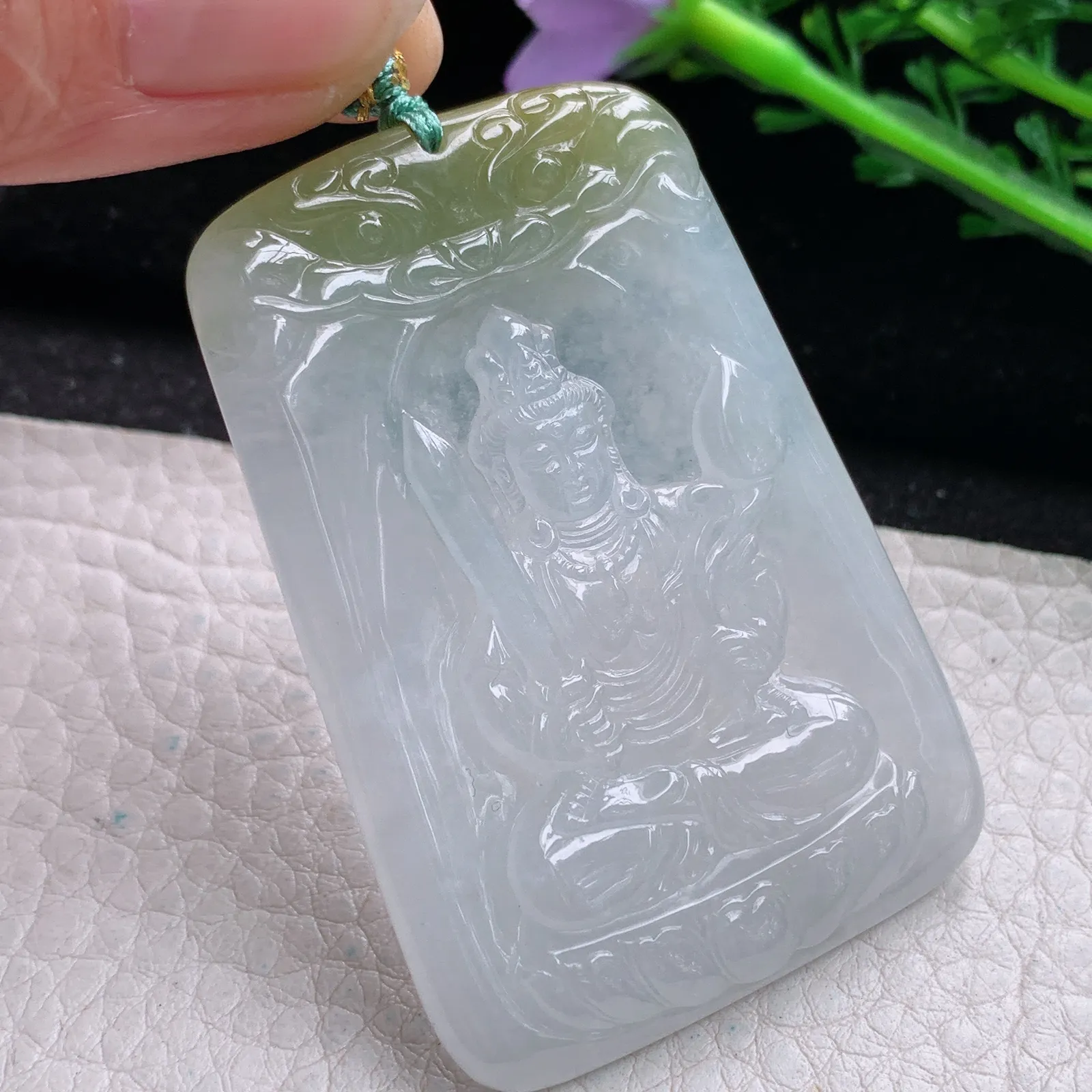 yn实拍58*39*4.8缅甸翡翠a货精雕冰双彩虚空藏菩萨玉吊坠 玉挂件