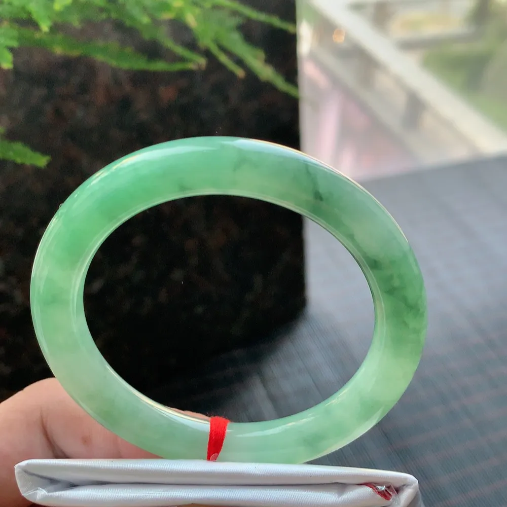 圆条冰绿 无瑕 尺寸:52.7/9.4/9.1 色好