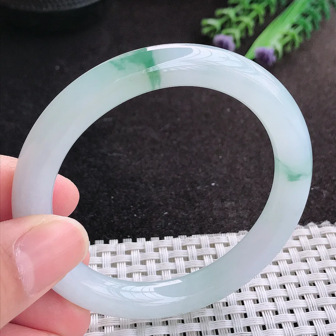 天然A货翡翠54.5/9老坑冰胶果冻飘花圆条手镯翡翠玉镯