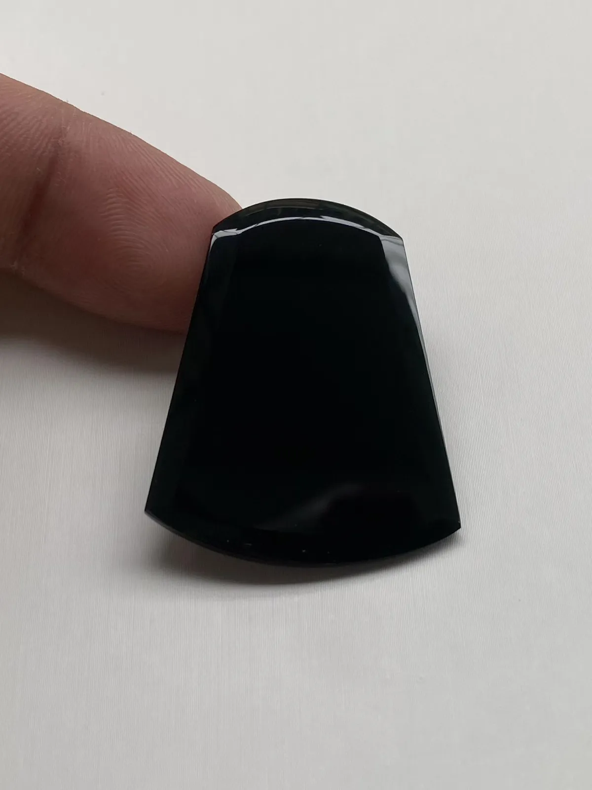 墨翠【平安无事牌】细腻干净，黑度好、性价比高，雕工精湛，打灯透绿‘