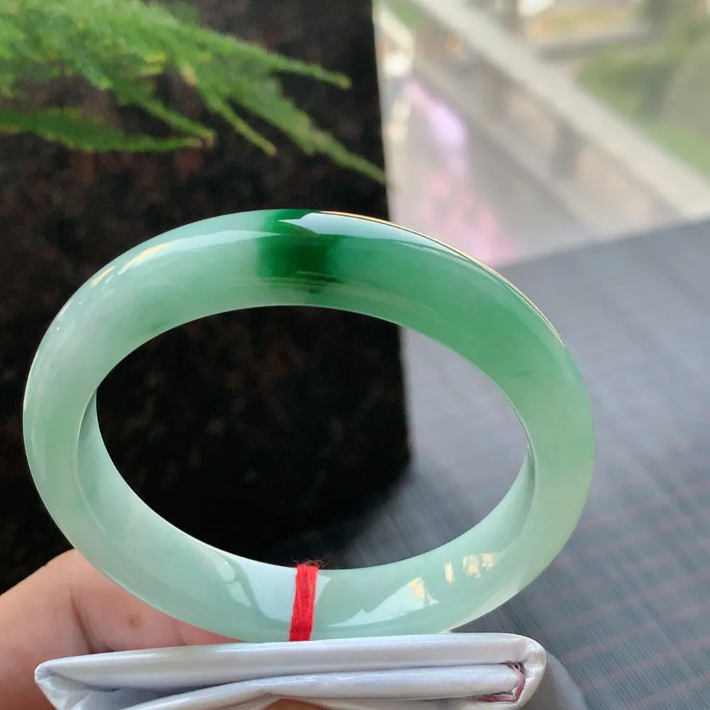 正圈冰糯辣绿 无瑕 尺寸:57.7/12.1/8.3 色好🥰🥰