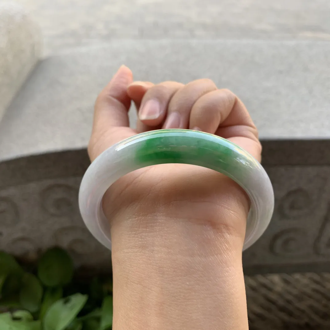 大圈口 59.6-12.7-8.8【辣绿正圈手镯】正圈59 60可戴