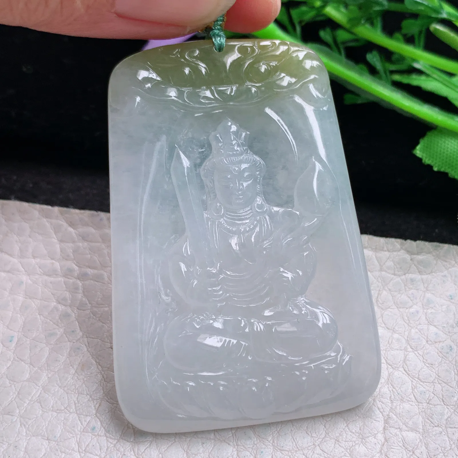 yn实拍58*39*4.8缅甸翡翠a货精雕冰双彩虚空藏菩萨玉吊坠 玉挂件
