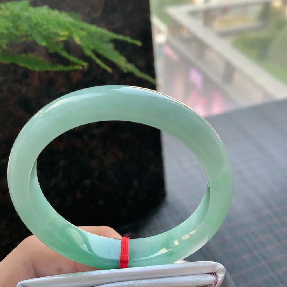 正圈冰糯辣绿 无瑕 尺寸:57.7/12.1/8.3 色好🥰🥰