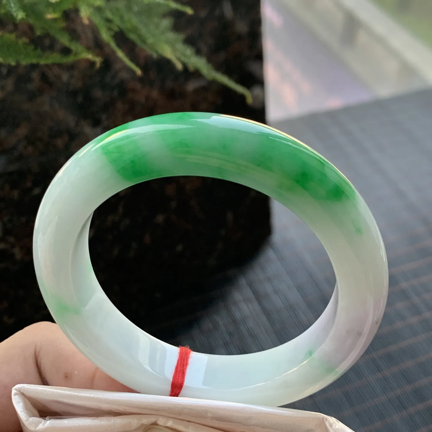 正圈一大节阳绿 无瑕 尺寸:57.8/13/10.4 色好