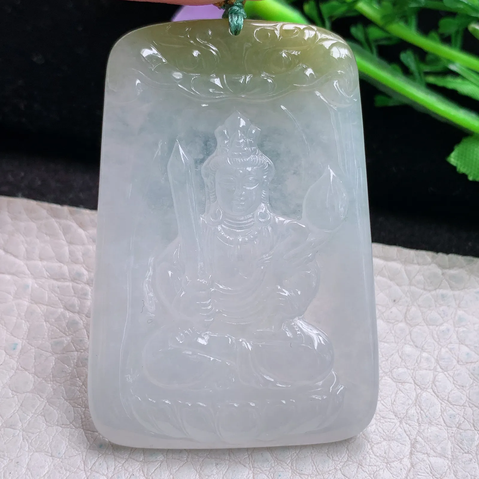 yn实拍58*39*4.8缅甸翡翠a货精雕冰双彩虚空藏菩萨玉吊坠 玉挂件