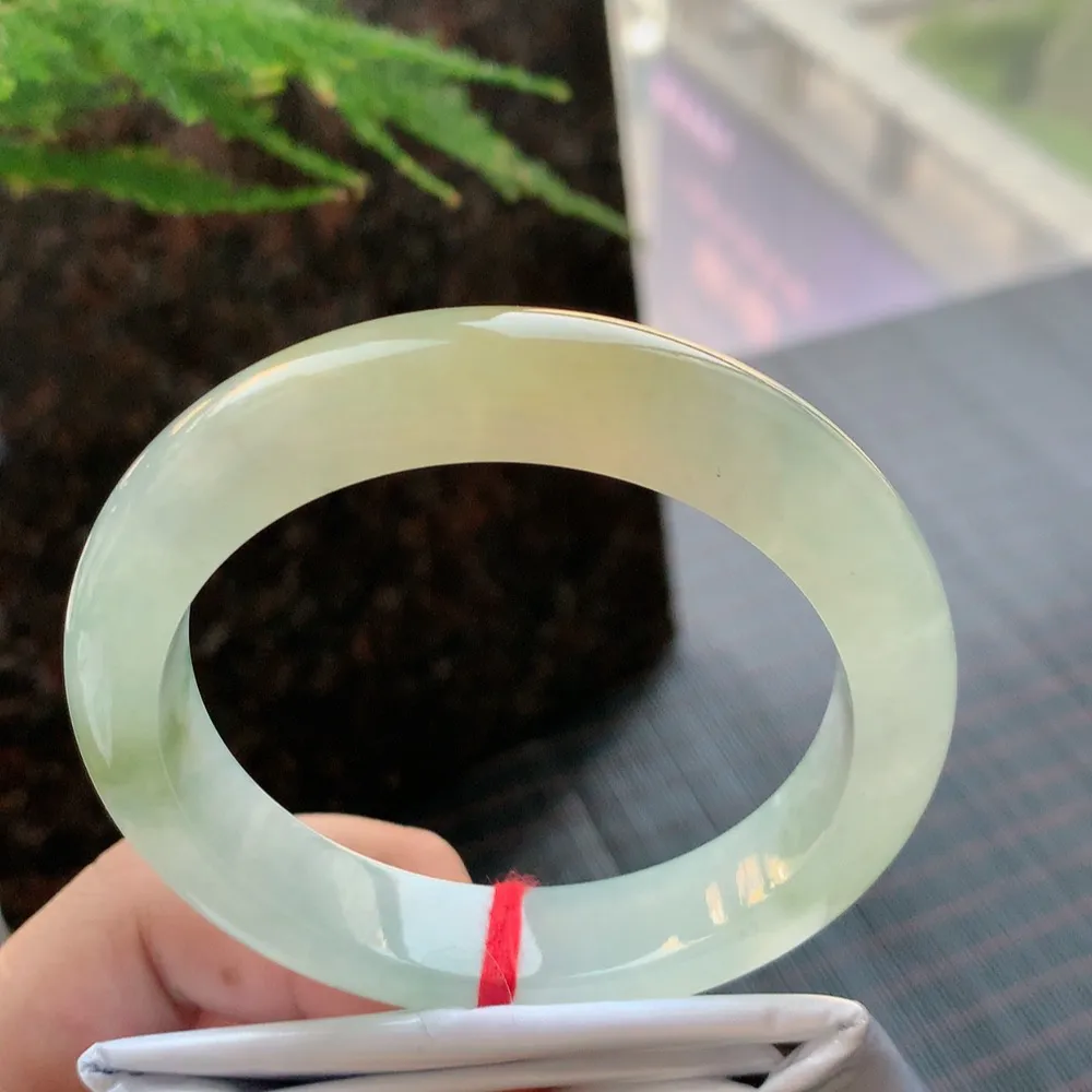 正圈高冰黄翡 无瑕 尺寸:58.1/12.6/9.1种色兼备