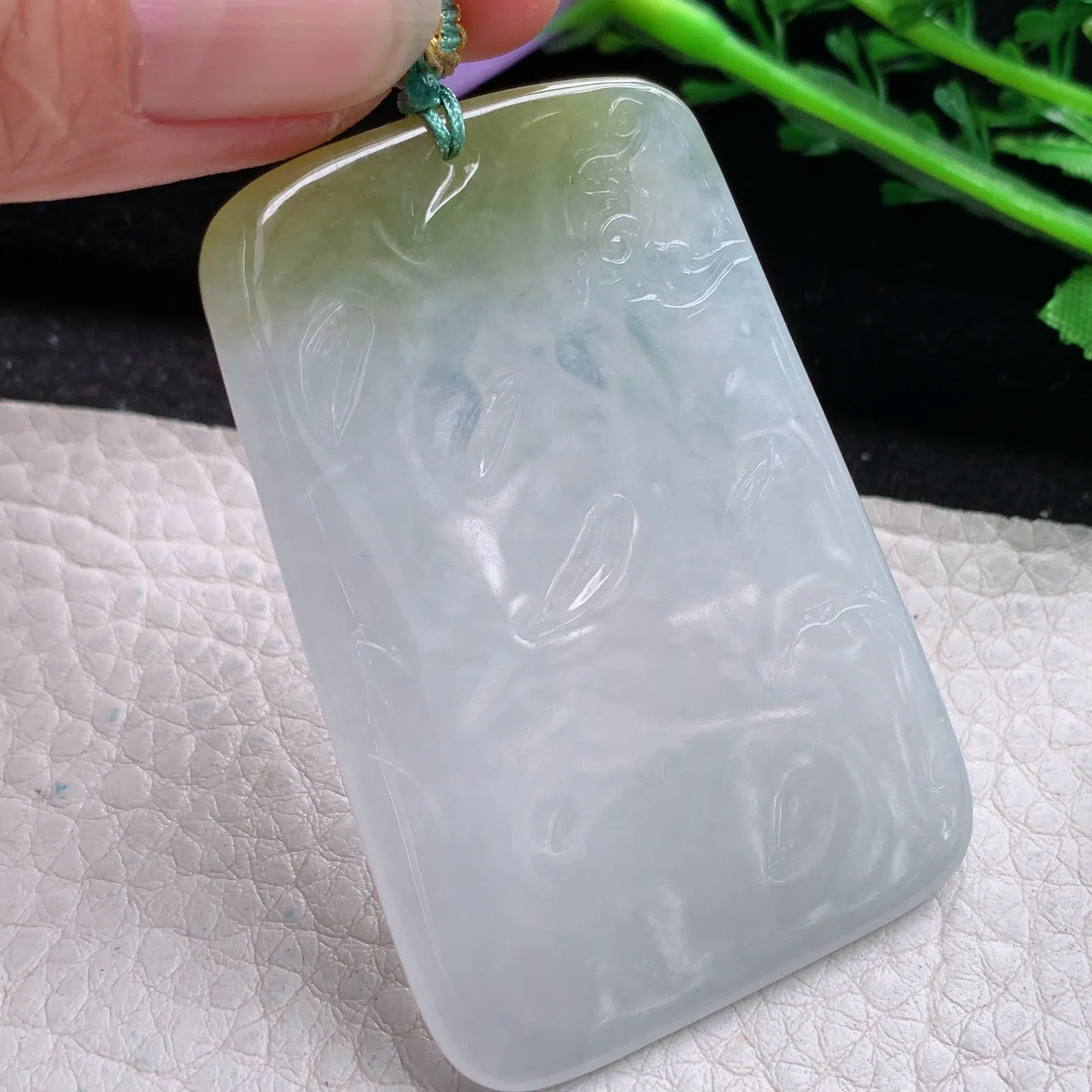 yn实拍58*39*4.8缅甸翡翠a货精雕冰双彩虚空藏菩萨玉吊坠 玉挂件