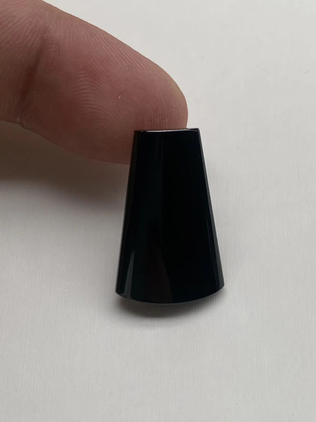 墨翠【平安无事牌】细腻干净，黑度好、性价比高，雕工精湛，打灯透绿‘