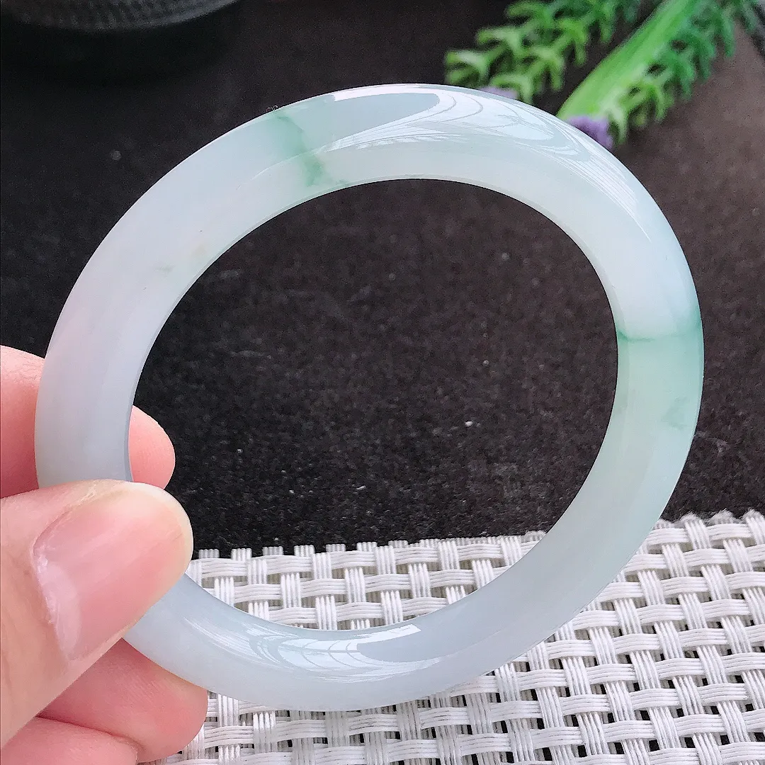 天然A货翡翠54.5/9老坑冰胶果冻飘花圆条手镯翡翠玉镯