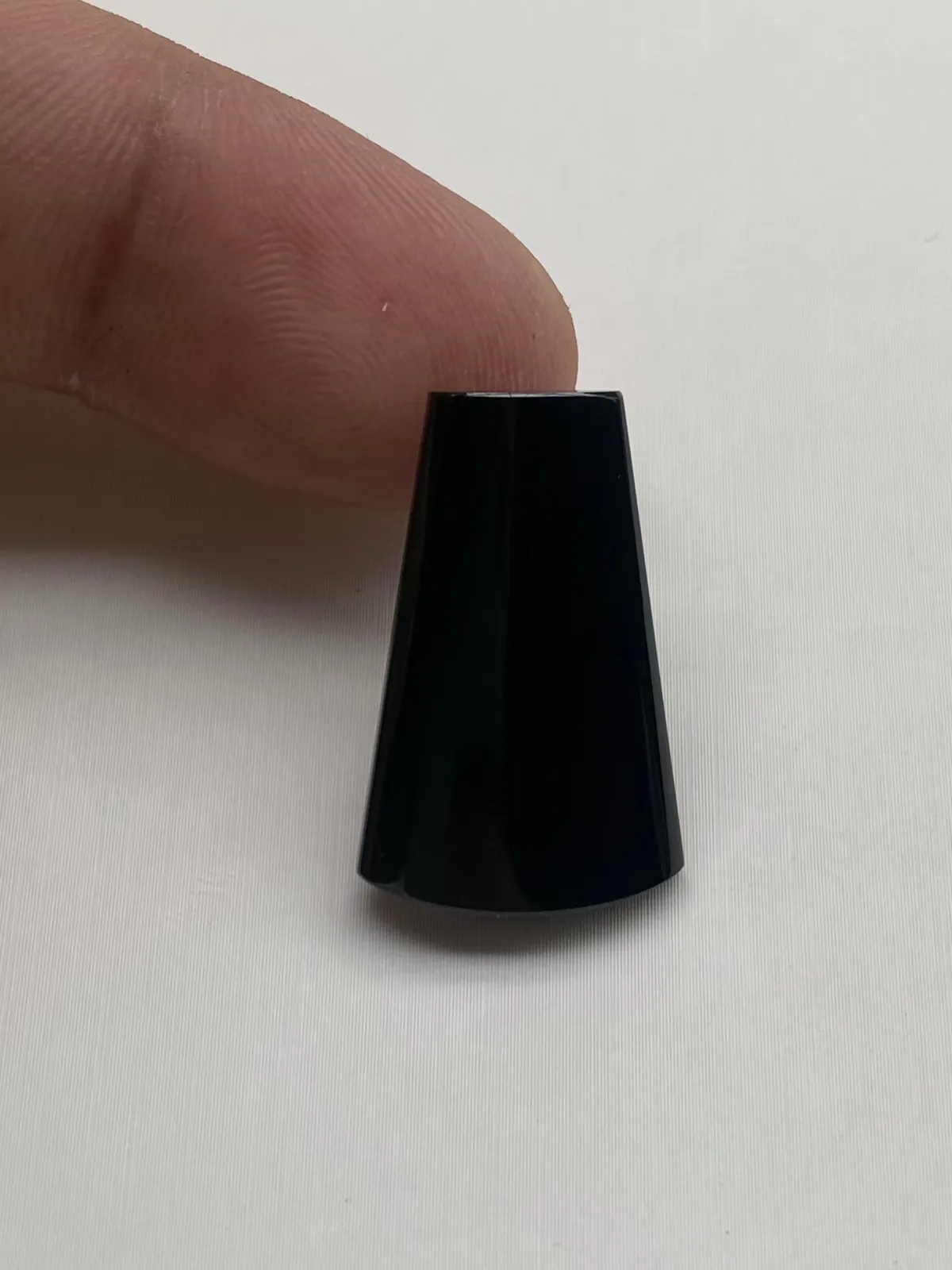 墨翠【平安无事牌】细腻干净，黑度好、性价比高，雕工精湛，打灯透绿‘