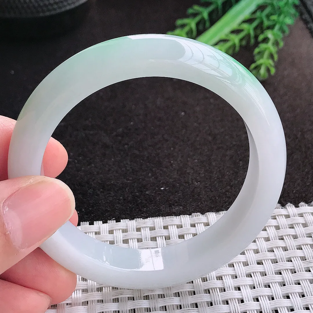 天然A货翡翠53.5/11.8/8.5老坑冰润起胶飘阳绿手镯宽边玉镯