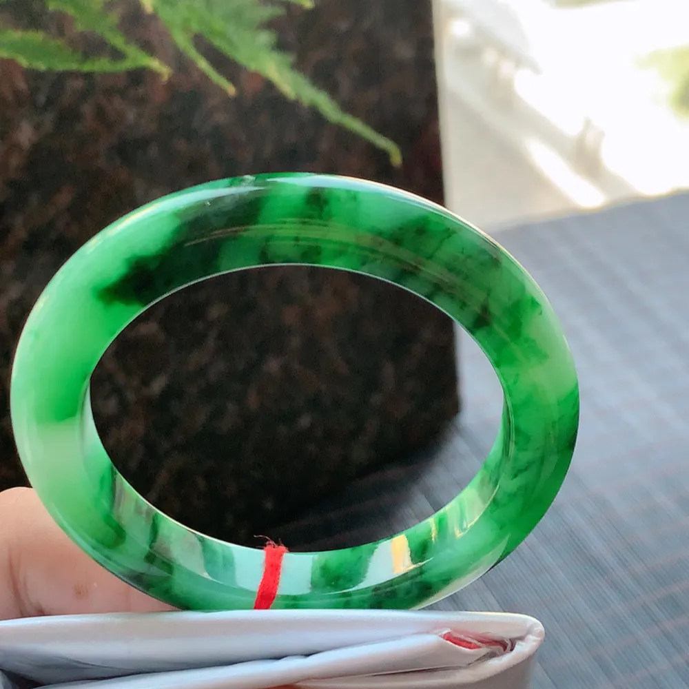 正圈满圈辣绿 无瑕 尺寸:53.1/9.3/9.1 色辣🥰🥰