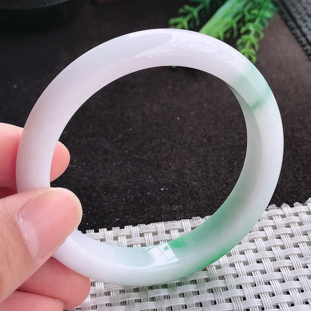 天然A货翡翠57/12/8.2老坑温润飘阳绿手镯宽边玉镯