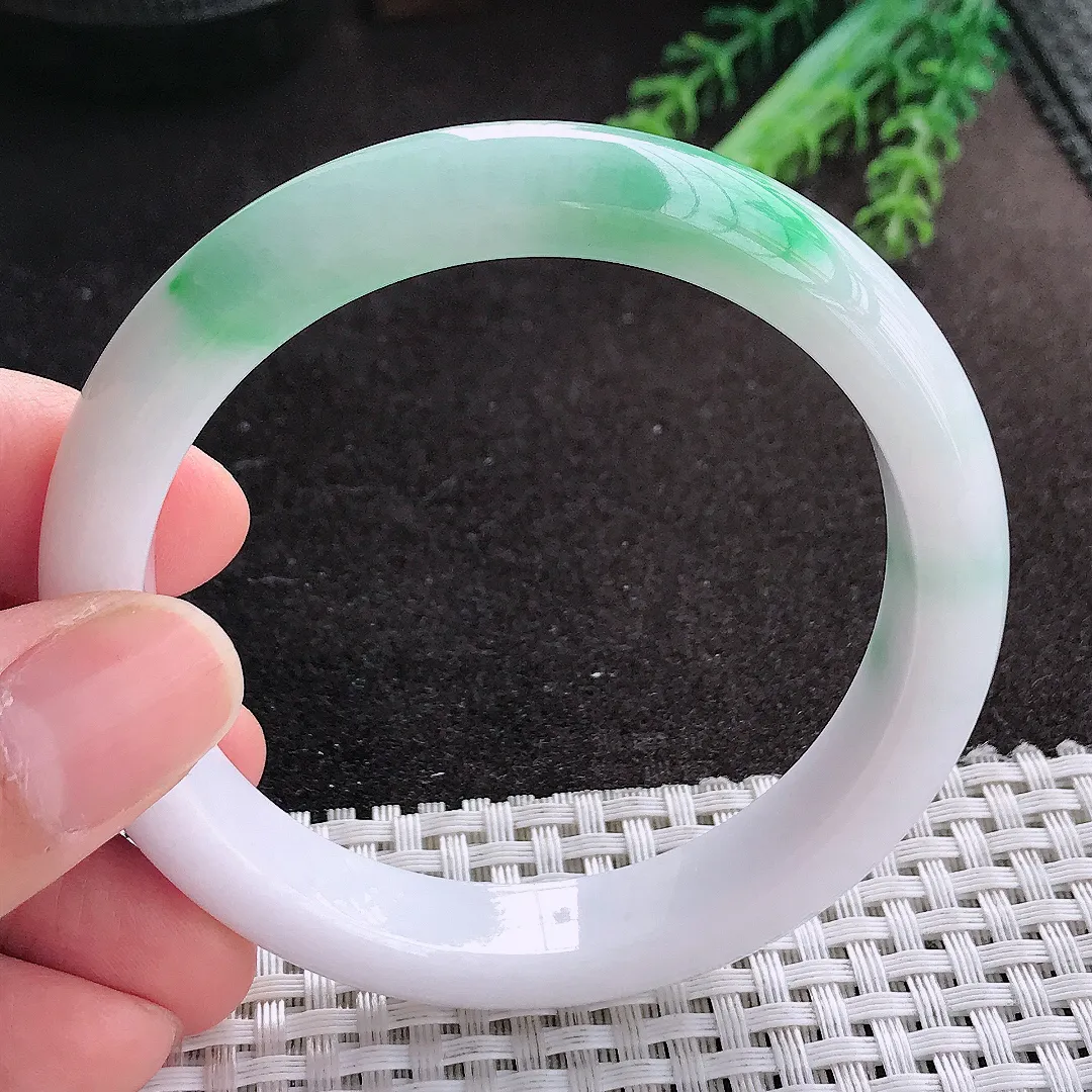 天然A货翡翠57/12/8.2老坑温润飘阳绿手镯宽边玉镯