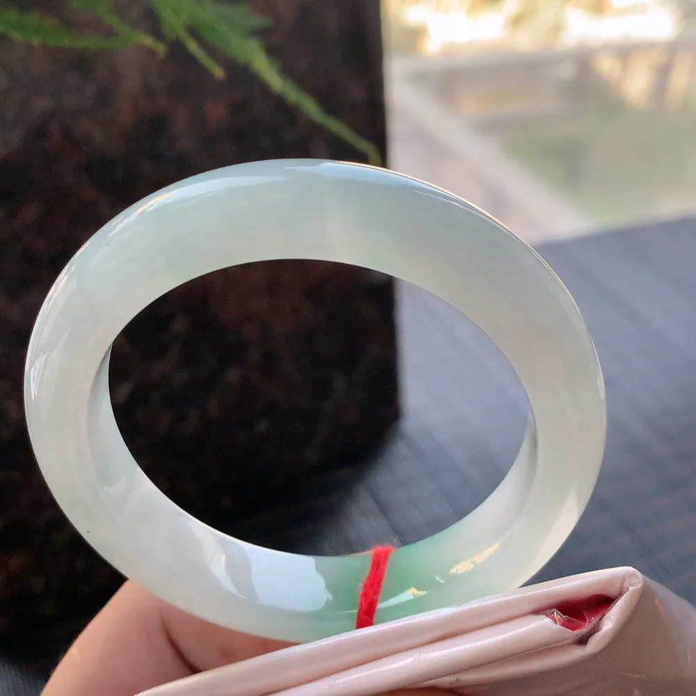 正圈冰绿 无瑕 尺寸:55.9/12.7/9.1 冰润