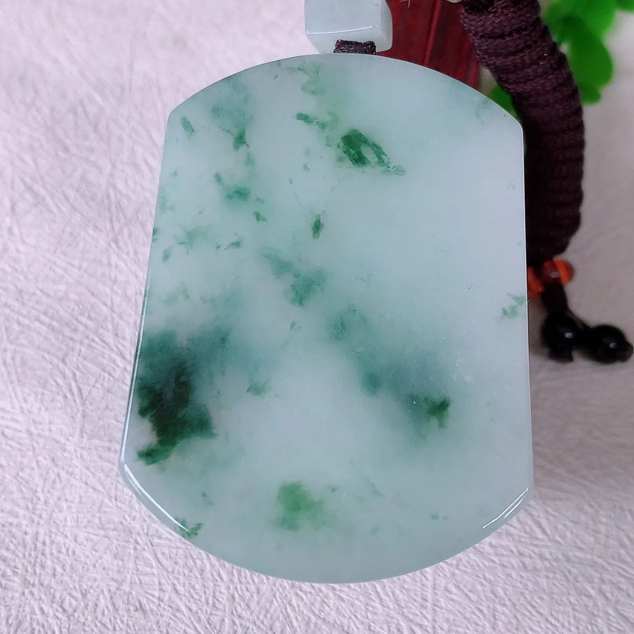 自然光实拍，冰润飘花翡翠平安无事牌吊坠，平平安安，无事牌翠色灵动，佩戴平安时尚！#46.9