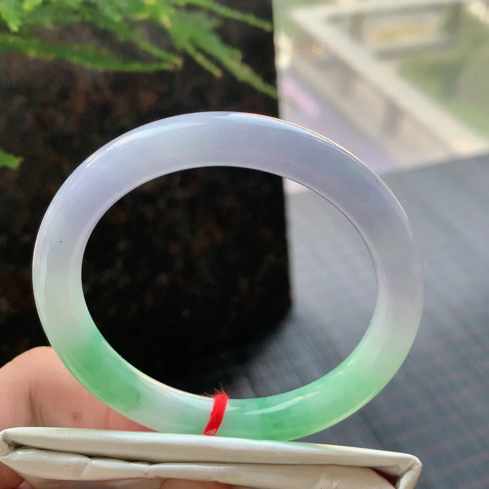 圆条冰糯春彩 无瑕 尺寸:52.7/8.4/8.1 色好