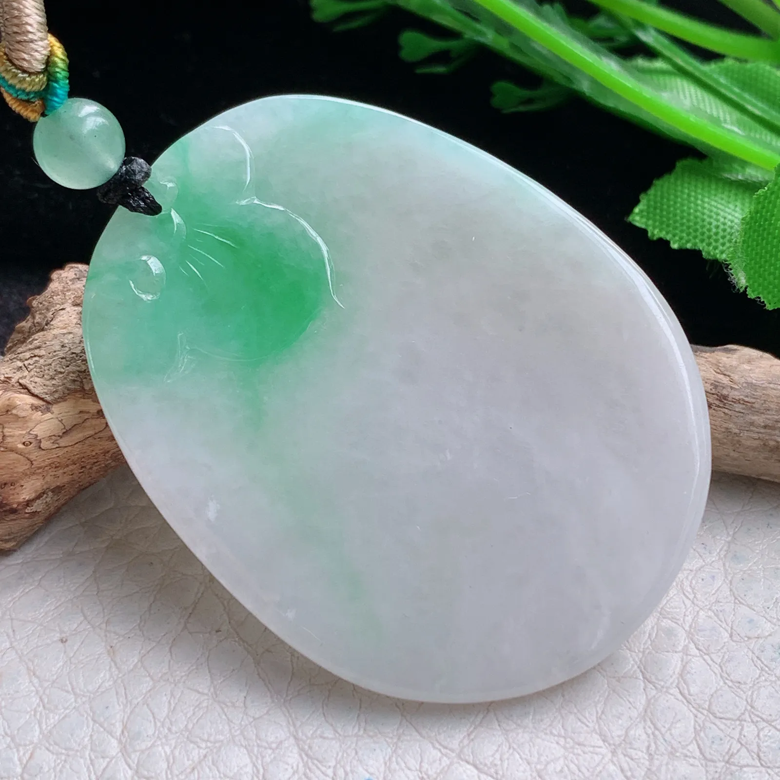 bg实拍49.5*38.9*5缅甸翡翠a货精雕飘绿招财鼠 生肖鼠玉吊坠 玉挂件