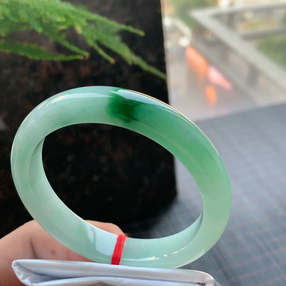 正圈冰糯辣绿 无瑕 尺寸:57.7/12.1/8.3 色好🥰🥰