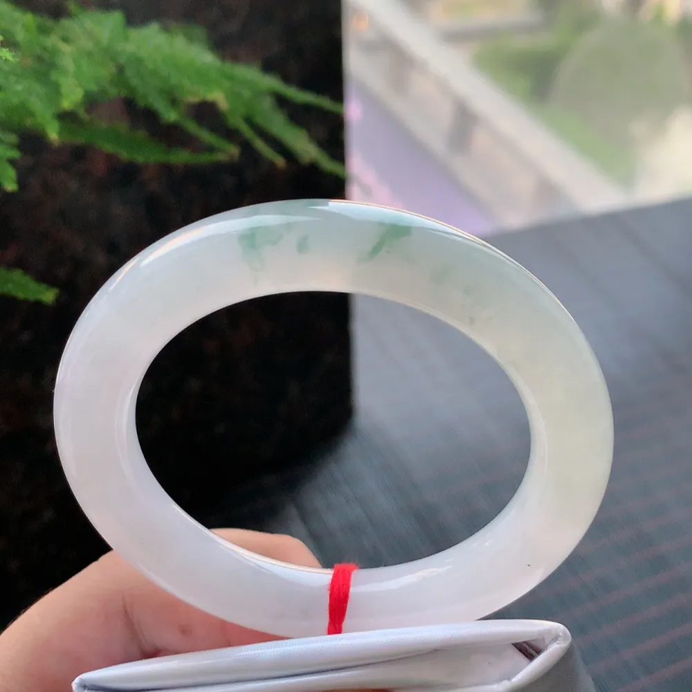 圆条高冰飘花 无瑕 尺寸:56.5/11.2/11.1 花美