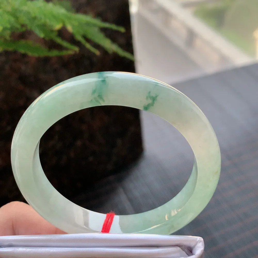 正圈冰飘花 无瑕 尺寸:54.9/10.5/8.2 花美🥰🥰