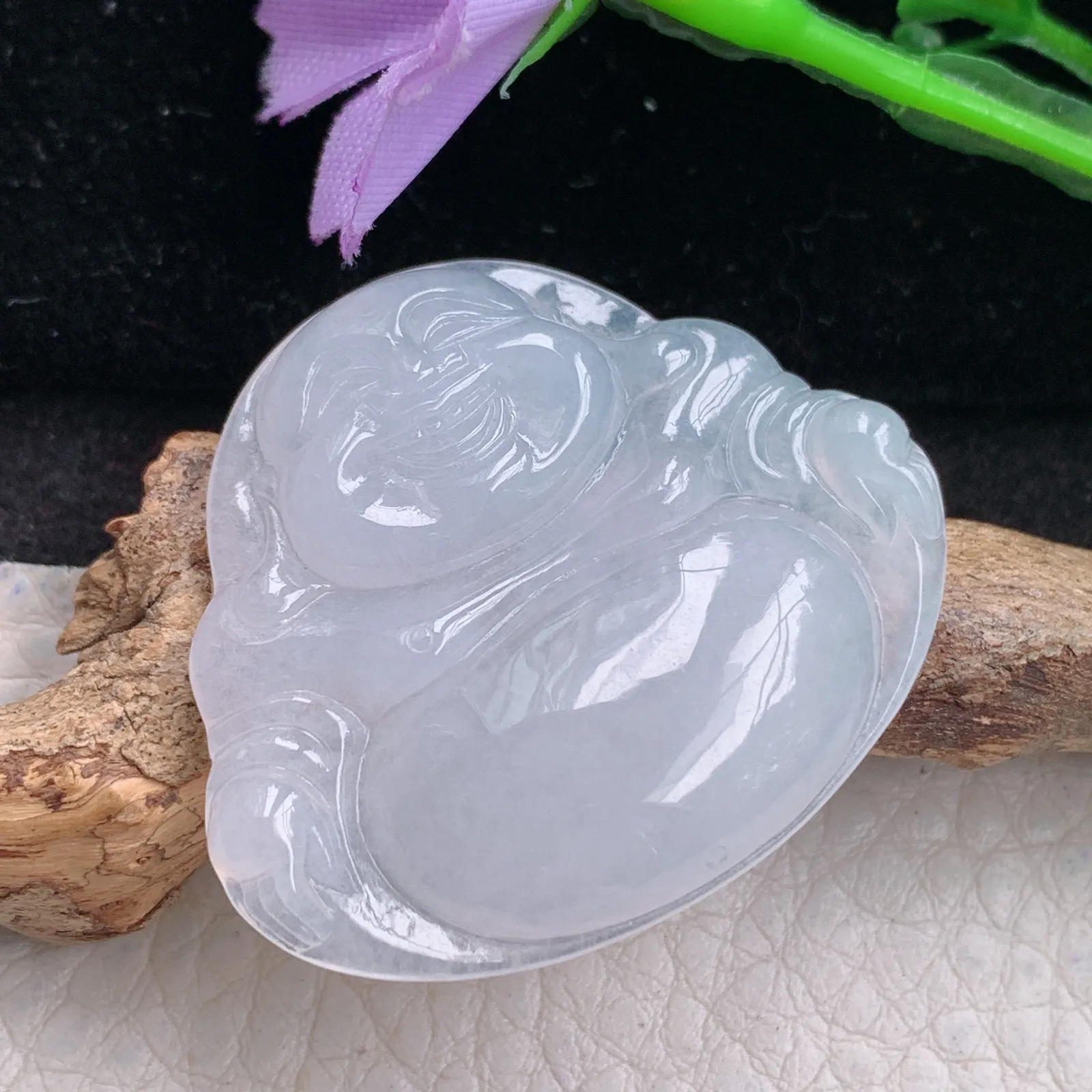 yn实拍32.3*37.8*5.8缅甸翡翠a货精雕白月光佛公 弥勒佛玉吊坠 玉挂件