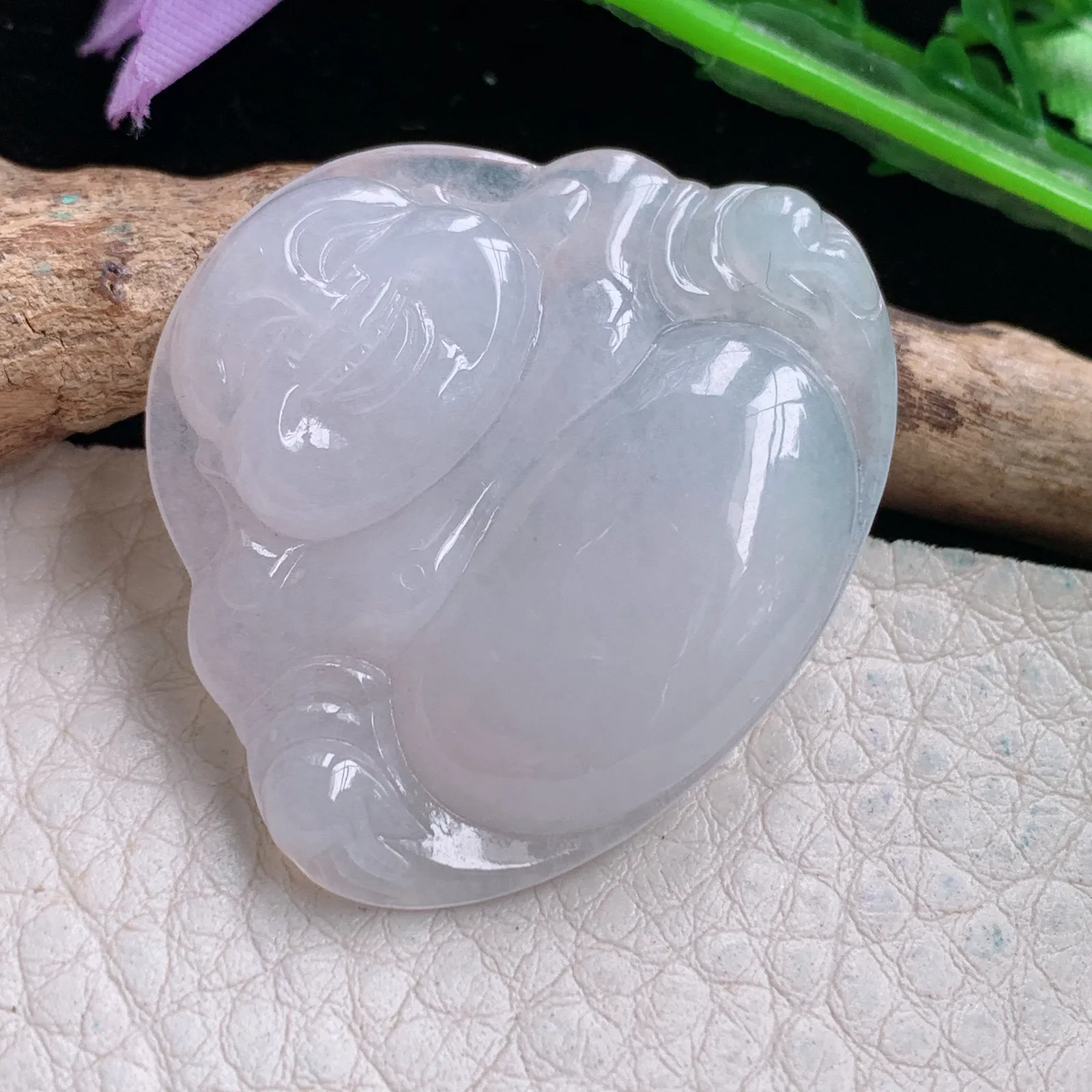 yn实拍32.3*37.8*5.8缅甸翡翠a货精雕白月光佛公 弥勒佛玉吊坠 玉挂件