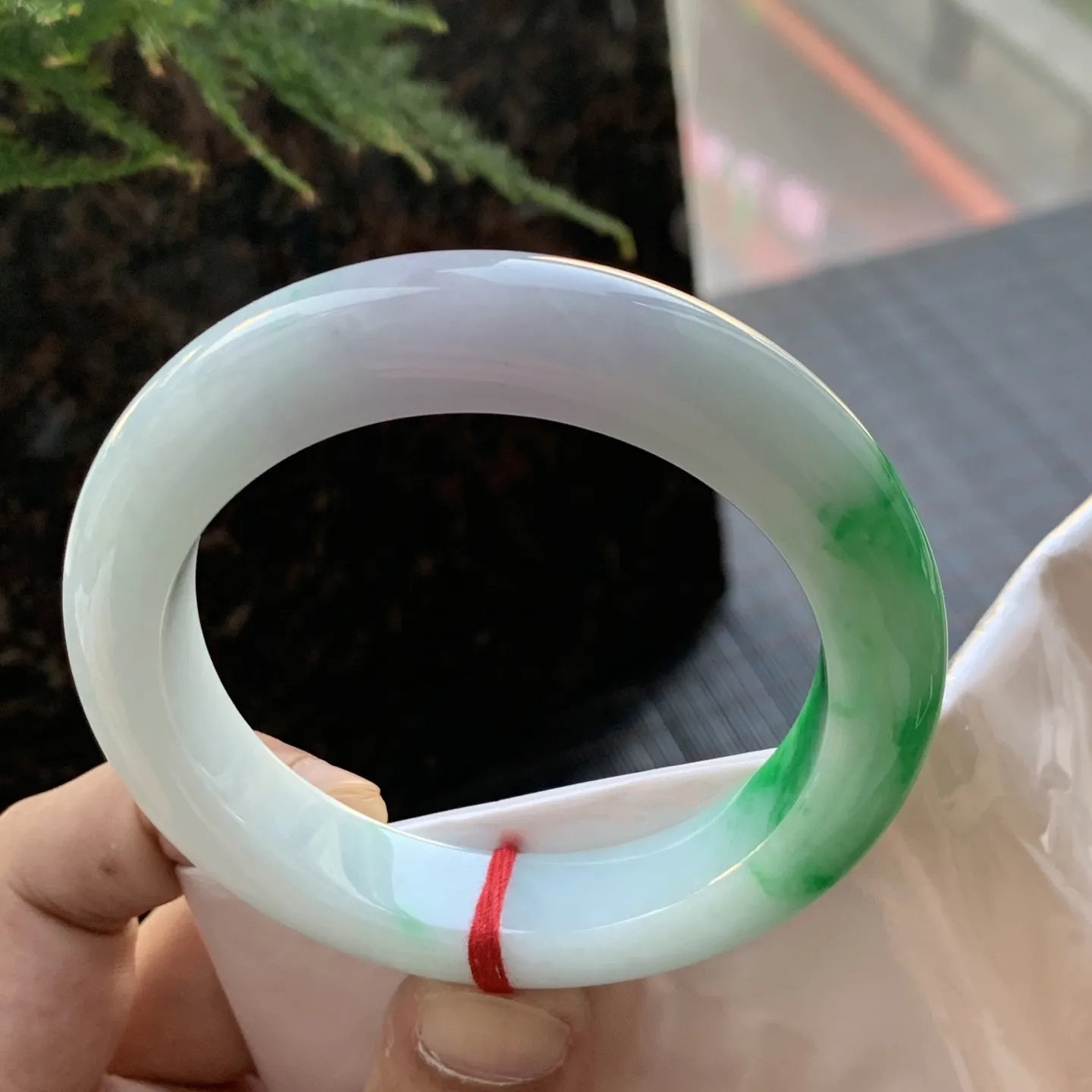 正圈一大节阳绿 无瑕 尺寸:57.8/13/10.4 色好