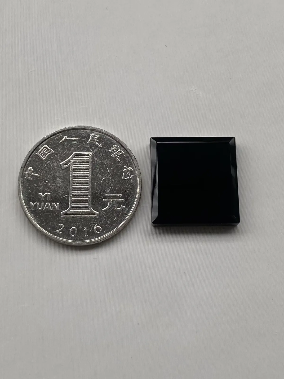 墨翠【方形戒面】细腻干净，黑度好、性价比高，雕工精湛，打灯透绿‘