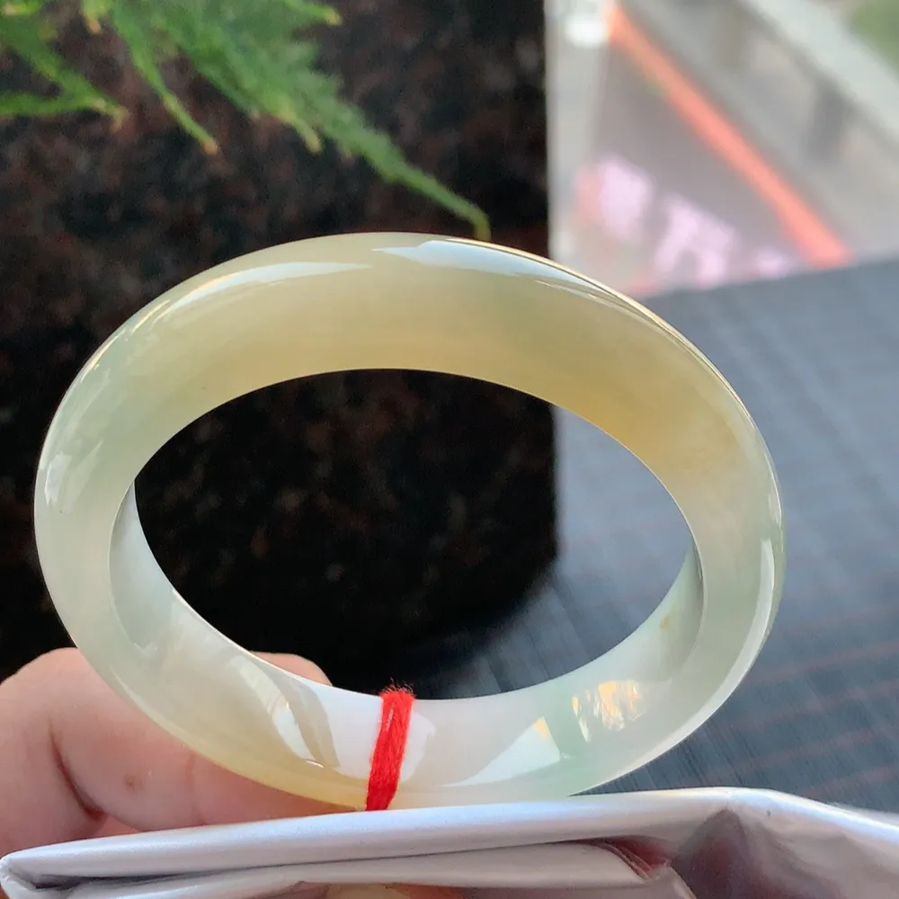 正圈冰黄翡 无瑕 尺寸:55.7/13.2/8.5 超值