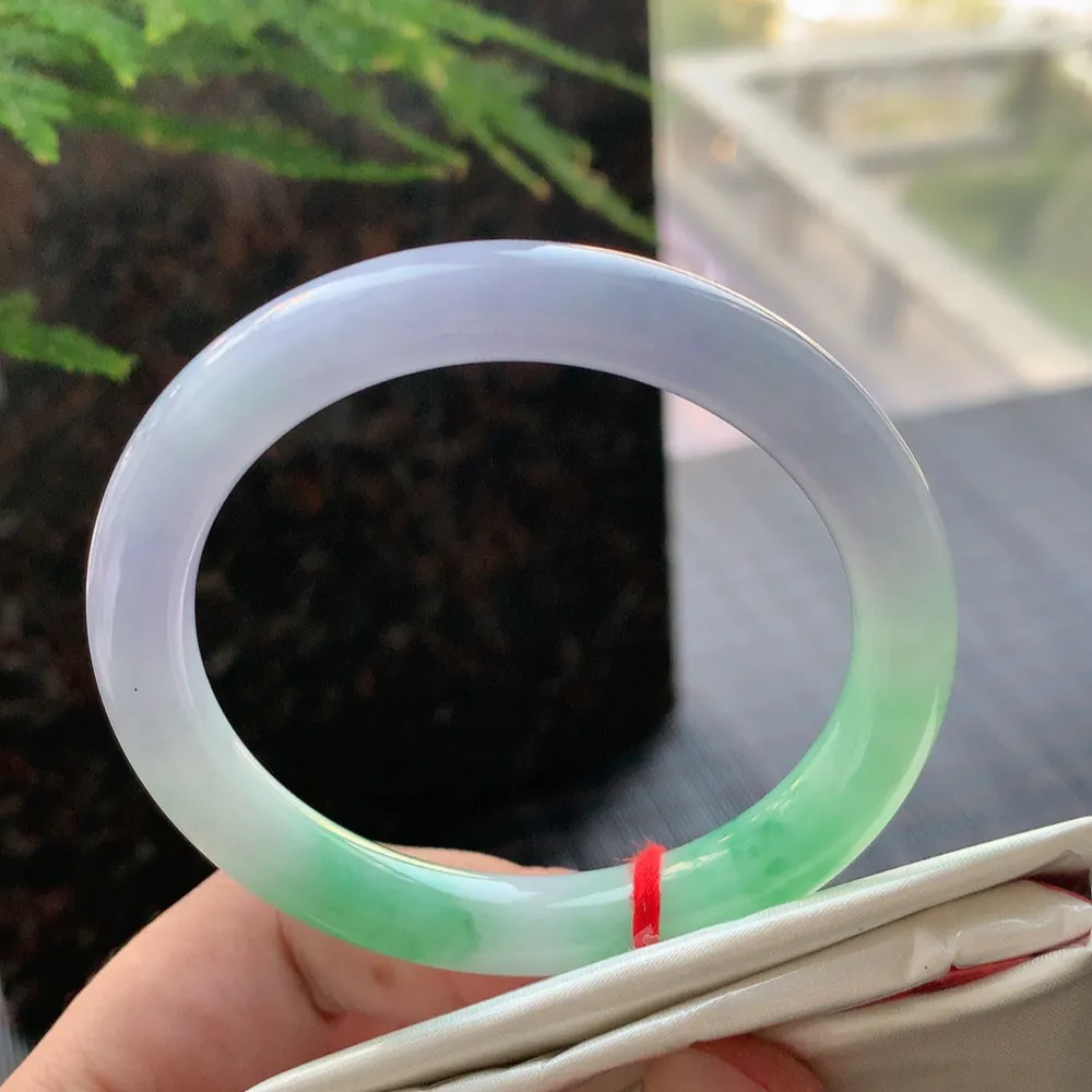 圆条冰糯春彩 无瑕 尺寸:52.7/8.4/8.1 色好