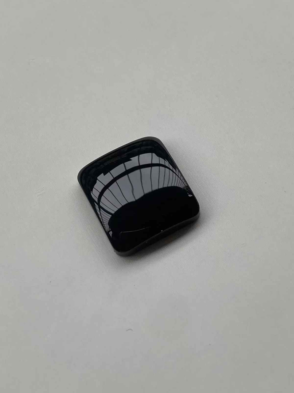 墨翠【马鞍戒面】细腻干净，黑度好、性价比高，雕工精湛，打灯透绿‘