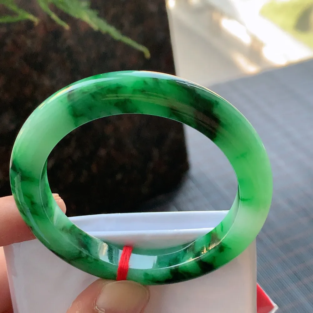 正圈满圈辣绿 无瑕 尺寸:53.1/9.3/9.1 色辣🥰🥰