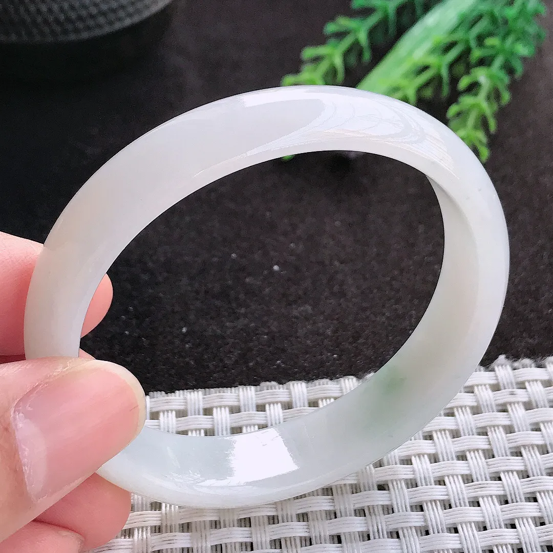 天然A货翡翠54/48.5/13.3/6.1老坑秀气冰润贵妃手镯宽边玉镯