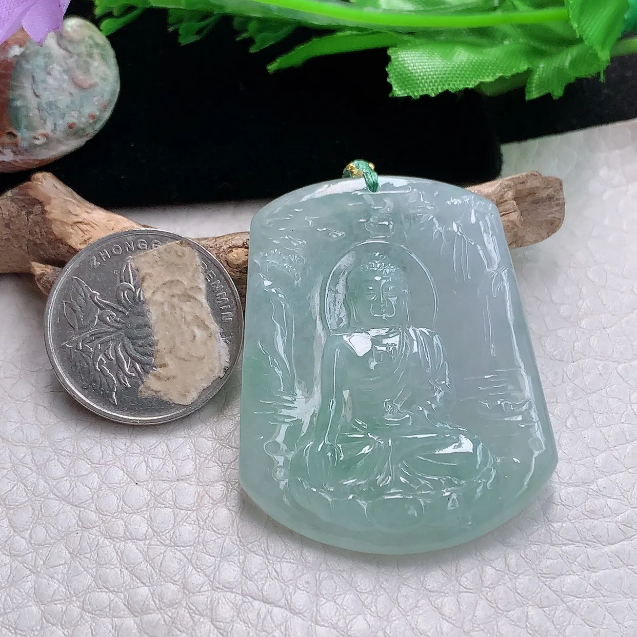 yn实拍50*38*5缅甸天然翡翠冰晴底阿弥陀佛吊坠冰透精雕佛祖玉坠