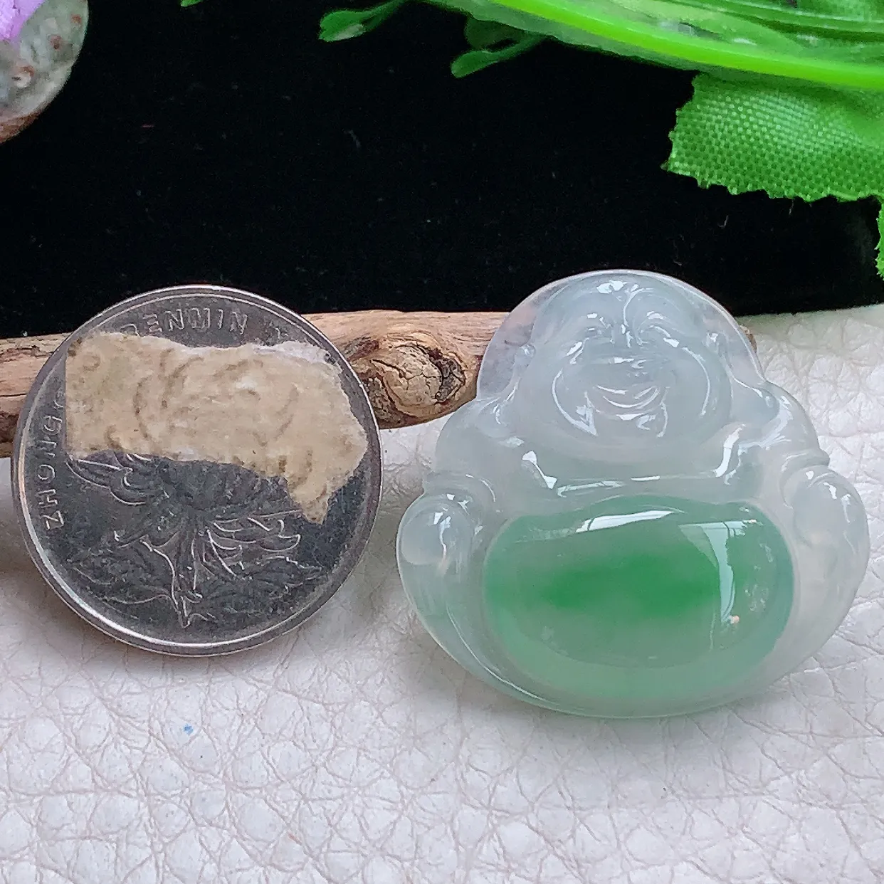 gp 实拍31*32*5.2缅甸天然翡翠冰绿佛公吊坠精品弥勒佛像玉坠